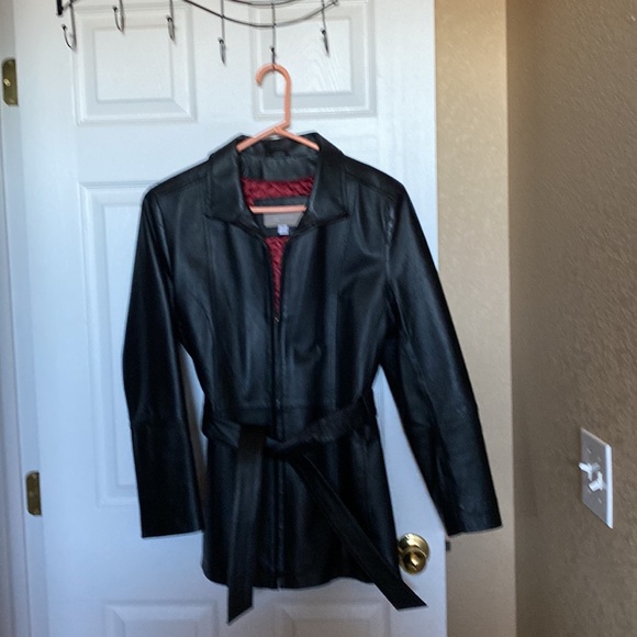 Leather jacket like new - Picture 4 of 4